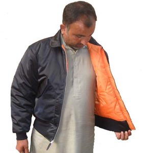 Chaquetas de piloto de bombardero de vuelo de nailon naranja Unisex Estilo formal Impreso Logo Patrón Transpirable Antiestático Servicio OEM disponible - Product Image 4