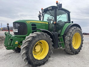 Tractor de Ruedas JOHN DEERE 6630 USADO, Equipo Agrícola en Venta, 140HP, para Bomba de Engranajes y Cojinetes de Motor - Product Image 3