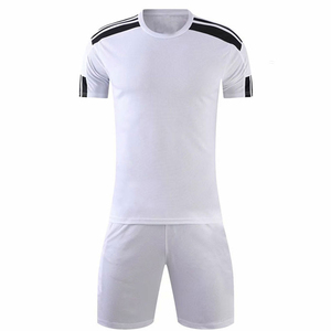 2024 uniforme de fútbol azul personalizado para hombres, superventas, conjunto transpirable de secado rápido, camiseta de fútbol hecha a medida con estampado de alta calidad - Product Image 1