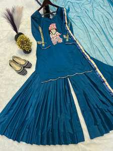 ชุดสูทชาราชินอนสำหรับผู้หญิงชุดใส่ในเทศกาลปักลายสำหรับปาร์ตี้และพิเศษ - Product Image 4