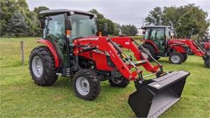 Tracteurs d'occasion Massey Ferguson 2850M 4 roues motrices 50 CV compacts avec godet à attache rapide 72 pouces et pompe à engrenages automatique FL2814 à vendre - Product Image 2