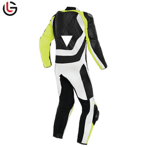 Body Fitted Logo de marca Cuero de vaca genuino Ropa deportiva Motocicleta Conjunto de traje de carreras de autos para hombres Mujeres Una dos piezas al aire libre - Product Image 3