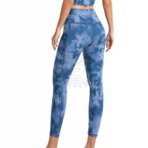 Leggings de Yoga Transpirables de Alta Calidad para Mujer, con Cintura Elástica, Diseño Sólido, Hechos de Spandex/Poliéster, Hechos en Pakistán - Product Image 6