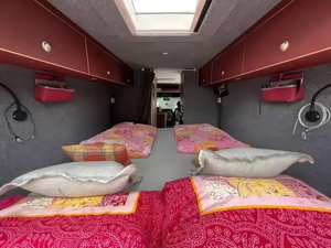 SP.RIN.TE.R V 300 2021 d'occasion en excellent état, faible kilométrage, aucun problème mécanique, prêt à rouler - Product Image 3