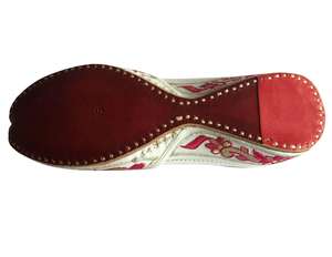 Proveedor Mayorista de Zapatos Khussa para Mujer, Hechos a Mano en Pakistán con Calidad Premium - Product Image 5