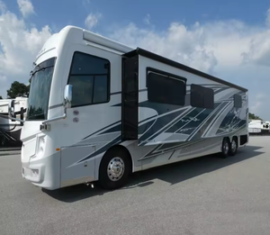 รถบ้านเคลื่อนที่แบบมีห้องโดยสาร ปี 2024 2023 2025 รุ่น F-l-e-e-t-w-o-o-d Pa-l-i-s-a-d-e 4-5-D-S มาตรฐานไอเสียยูโร 6 สำหรับ 4-6 ที่นั่ง - Product Image 1