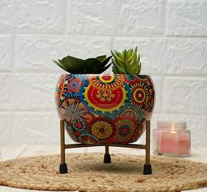 Haute qualité Meena couvrant la conception de pot de fleur en fer pour la maison jardin pour la décoration de restaurant d'hôtel disponible à la vente de l'Inde - Product Image 1