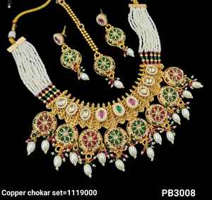 Beautiful Stunning Kundan Studded Round Shape Dangle Gold Plated Copper Wedding Jewellery With Earring Mangtika Set For Womens - Product Image 2