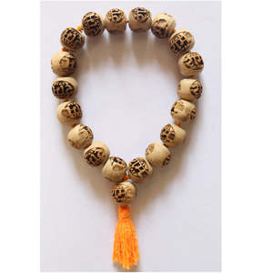 Elegante pulsera de moda de cristal con diseño de Tulsi 'Ram Ram Naam' para exportación a granel - Product Image 1