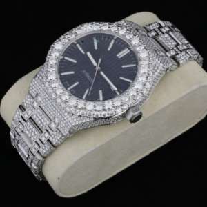 Reloj Analógico de Acero Inoxidable con Diamantes Moissanite VVS Personalizado, Estilo Hip Hop de Lujo, con Cristal y Detalles Brillantes - Product Image 3