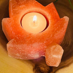 Lampe de sel de l'Himalaya artisanale haut de gamme pour la relaxation à domicile, porte-bougie chauffe-plat, en cristal naturel durable, éclairage d'ambiance - Product Image 5