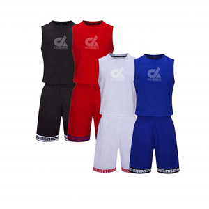 Ensemble de vêtements de sport d'été pour hommes, maillot de basket respirant personnalisé avec logo brodé et sublimé - Product Image 6