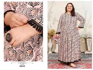 Robe en mousseline de soie à col en V romantique de haute qualité avec jupe fluide pour les mariages de jardin pour l'exportation, vente à prix économique - Product Image 4