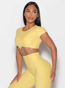 Venta caliente limón mujeres Toggluxe Crop Top 4 Way Stretch ajustable Toggle Super suave transpirable entrenamiento Crop Top camisetas para mujeres - Product Image 6