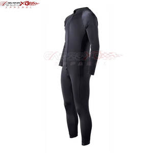 Combinaison intérieure de moto protectrice avec ajustement extensible pour les motards et les coureurs Combinaison intérieure de moto en maille respirante - Product Image 2