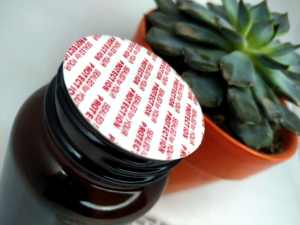 ซัม แลน เวียดนาม ผู้ผลิตแผ่นซีลโฟมสีขาวแบบไวต่อแรงกด ป้องกันการรั่วซึม รูปทรงปรับแต่งได้ เกรดอาหาร สำหรับขวด กระป๋อง โหล - Product Image 5