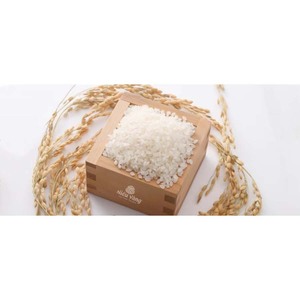 Arroz japónica de grano corto de alta calidad, naturalmente aromático y suave, perfecto para sushi y platos tradicionales - Product Image 5