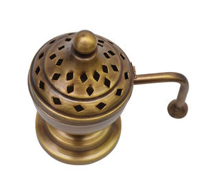 Utilisation de brûleur d'encens en métal en laiton Vintage de conception moderne luxueuse pour la maison décoration de table meilleure qualité prix de gros doré - Product Image 1