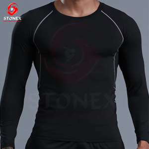 เสื้อรัดกล้ามเนื้อผู้ชายแบบระบายอากาศได้ดี พรีเมียม ปรับแต่งได้ แขนยาว แห้งเร็ว ผลิตจากผ้าสแปนเด็กซ์และโพลีเอสเตอร์ เหมาะสำหรับออกกำลังกาย ทรงปกติ - Product Image 4