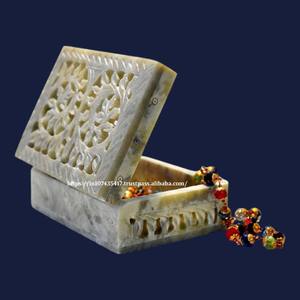 Caja de mármol tallado de esteatita de forma cuadrada con elegante diseño de flores Jali Work, la mejor calidad para almacenamiento de joyas, caja tallada dotada - Product Image 6