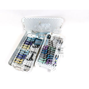 Système de rétracteur de discectomie lombaire micro Caspar ensemble d'instruments de chirurgie de la colonne vertébrale par SUAVE INSTRUMENTS CHIRURGICAUX - Product Image 1