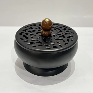 หัวเผาเครื่องหอมแบบตาข่ายสีดำดีไซน์แบบมีความต้องการสูงเตาโลหะสำหรับเป็นของขวัญแต่งงาน - Product Image 3