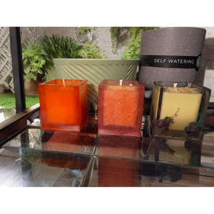 Velas Cuadradas de Resina, sin Goteo, Hechas a Máquina, Decoración para el Hogar, Personalizadas para Días Festivos, San Valentín, Acción de Gracias, Día de la Madre, Diwali - Product Image 1