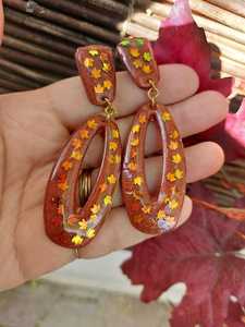 Pendientes colgantes de resina y madera hechos a mano al mejor precio para mujer, joyería india con piedra de perla - Product Image 2