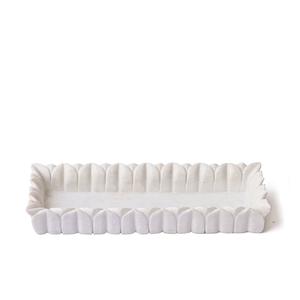 Plateau design en marbre blanc de forme rectangulaire de qualité exportée pour la décoration des fêtes de Noël disponible en vente en gros - Product Image 4