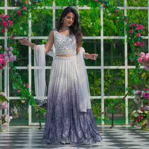 Tenue de mariée à la mode Lehenga Choli avec Dupatta Design traditionnel broderie travail prêt à expédier robe pour les mariages et les fêtes - Product Image 5