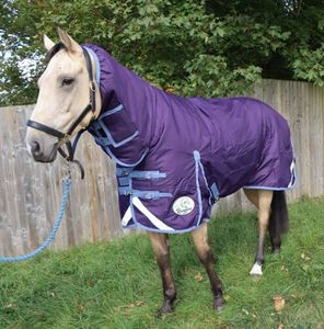 À VENDRE Tapis de cheval à col haut 600D 1200D 1680D TAPIS DE CHEVAL D'HIVER VIOLET EN DOLLAR 15 5'3 5'6 5'9 6'0 6'3 6'6 6'9 7'0 - Product Image 2