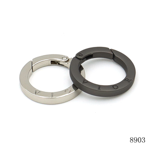 Tùy Chỉnh Bạc Carabiner Vòng Kim Loại Carabiner Biểu Tượng Vòng Chìa Khóa Phần Cứng Phẳng Vuông Mùa Xuân Vòng Khóa Clasp - Product Image 4