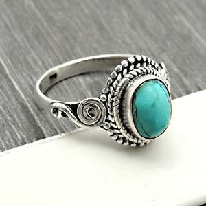 Belle bague en argent sterling 925 faite à la main, bague statement avec turquoise, bague fine avec sertissage en bezel, pierre turquoise, bijoux en gros - Product Image 5
