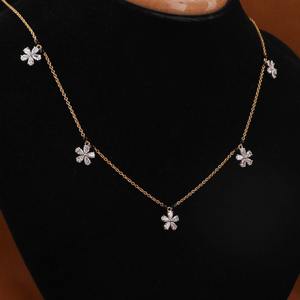 Collier élégant en or 14KT avec diamants ronds cultivés en laboratoire Bijoux de fiançailles classiques avec une beauté durable - Product Image 1