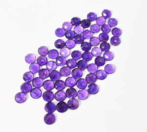 Améthyste naturelle ronde facettée taille rose 115,85 carats 65 pièces 8 mm lot - Product Image 5