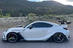 โตโยต้า GR86 ปี 2023 สภาพสะอาดมาก เกียร์ธรรมดา 6 สปีด 228 แรงม้า พร้อมส่ง - Product Image 2