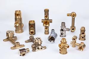 ชิ้นส่วนอุปกรณ์ฟอร์จทองเหลืองความแม่นยำสูงสำหรับการใช้งานยานยนต์ได้รับการรับรองมาตรฐาน ISO สภาพแวดล้อมที่รุนแรง - Product Image 3