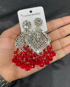 INDIAN TRADITIONAL and <b>FASHIONABLE</b> <b>EARRINGS</b> GOLD PLATED KUNDAN WITH PEARL <b>EARRINGS</b> and BOLLYWOOD <b>EARRINGS</b> for WOMENS & GIRLS - Product Image 5