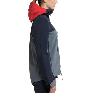 Chaqueta cortavientos con capucha de concha suave ligera y cálida para mujer, diseño impreso con cremallera transpirable hecho en fábrica para senderismo y correr - Product Image 2