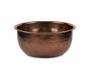 Bol de pédicure de luxe en cuivre martelé, système de jet sans tuyau, design portable et confortable pour salon professionnel, hôtel, spa - Product Image 1