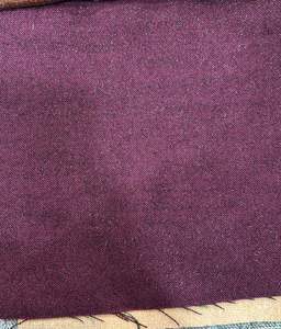 Tissu en laine et polyester Royal Chamki, couleur violette, dernière collection, tissu brillant, 300 g/m² - Product Image 1