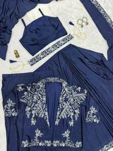 Koti Style Broderie Lourde Chinon SOIE Tissu Noir Couleur Léger Prêt À Porter À La Main Conçu Style Indien Fantaisie Saree - Product Image 6