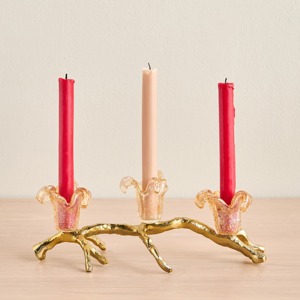 Présentoir de bougies chic élégant Accent de maison pièce maîtresse décorative moderne pour salon chambre et table à manger - Product Image 1