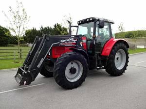 Tractor Agrícola Massey Ferguson de Segunda Mano, Motor de 110 CV, para Inspección con Video, 4001-6000 Horas, para Agricultura - Product Image 3