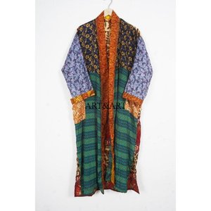 Robe kimono en soie 100% faite à la main pour femmes, motif floral bohème, vêtements de nuit décontractés d'été doux pour demoiselles d'honneur - Product Image 4