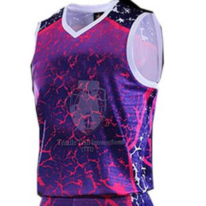Uniforme de Baloncesto Personalizado con el Logotipo de tu Equipo, Sublimado en Poliéster, Duradero, de Secado Rápido y Transpirable para Adultos, en Oferta - Product Image 4