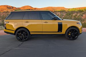 Excelente estado. Usado. Ran-ge Rover Autobiography Fifty P525 del 2021. - Product Image 5