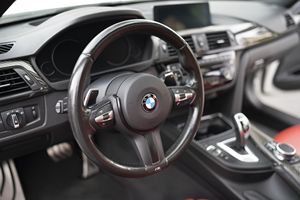 BMW 330i xDrive Sport Wagon d'occasion 2018 (conduite à gauche/droite) - Product Image 4