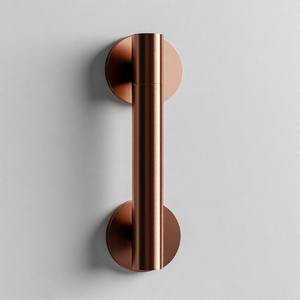 Tirador de puerta VintoriaLock Tirador de latón Regal Crest Tirador de puerta de diseño premium en latón hecho a mano con acabado de pátina vintage - Product Image 4