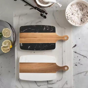 Vente en gros Planche à charcuterie en bois d'acacia et pierre Plateau de service carré style nature avec poignée pour fruits et mariages - Product Image 1